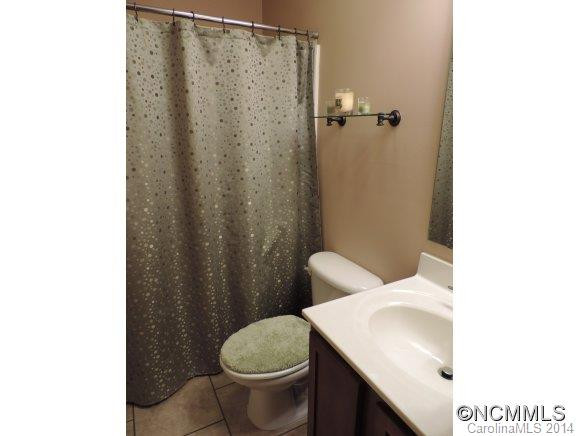 24 W. Newberry Drive - Photo 11