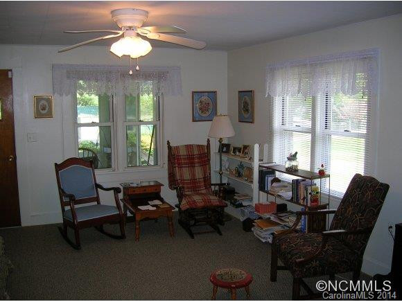 135 Rainbow Lane - Photo 4
