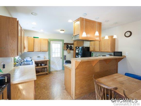207 Swannanoa Avenue - Photo 8