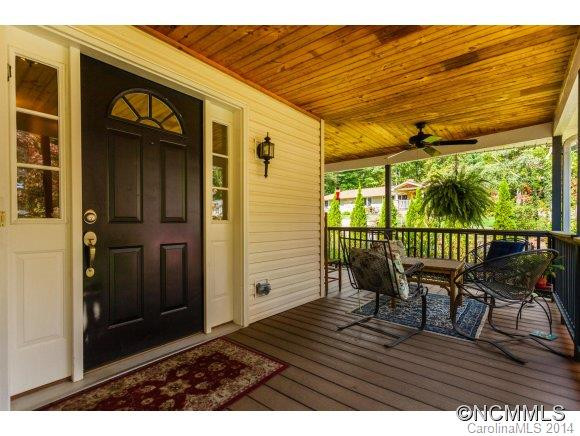 207 Mountain Street - Photo 2