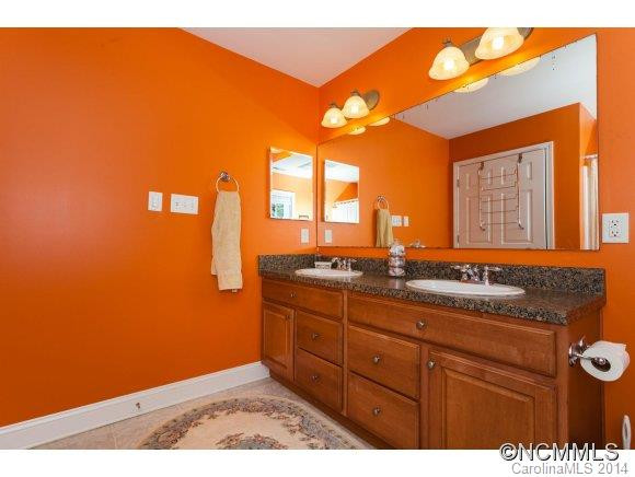 207 Mountain Street - Photo 19
