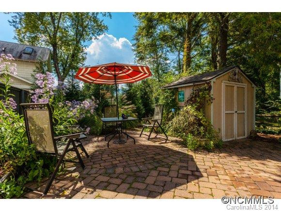 207 Mountain Street - Photo 22