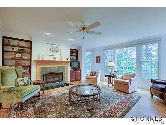 560 Aberdeen Lane - Photo 4