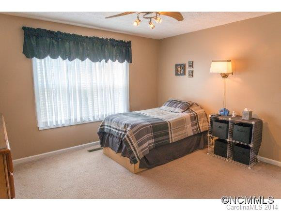 104 Eden Glen Court - Photo 16
