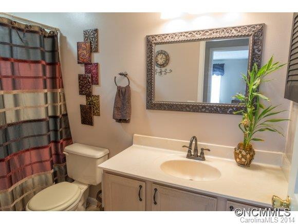 104 Eden Glen Court - Photo 17