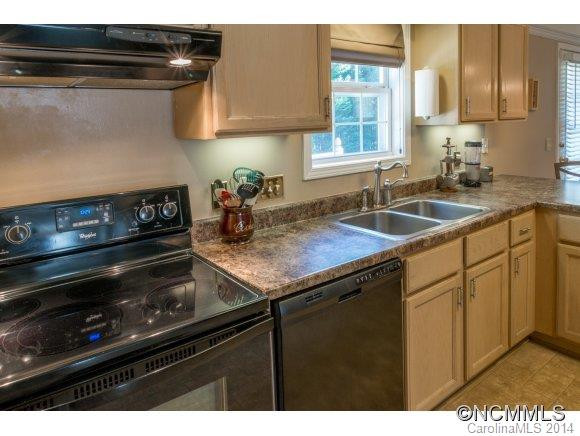 104 Eden Glen Court - Photo 6