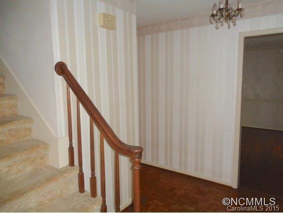 16 Heritage Lane - Photo 5