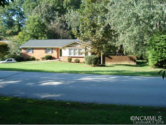 2113 Glenheath Drive - Photo 2
