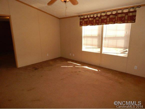 283 DURHAM ROAD - Photo 4