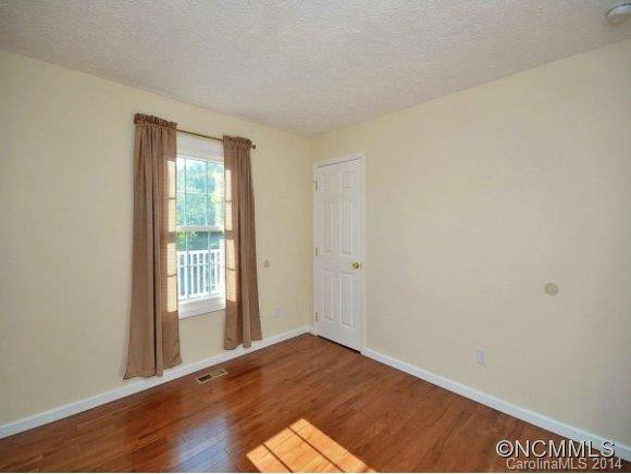 193 BROOKSHIRE ROAD - Photo 9