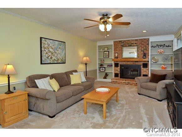 20 Westbridge - Photo 4
