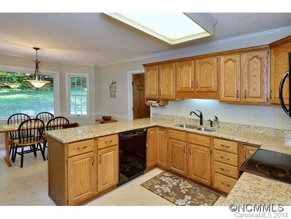 20 Westbridge - Photo 5