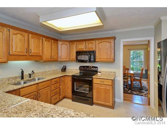 20 Westbridge - Photo 6