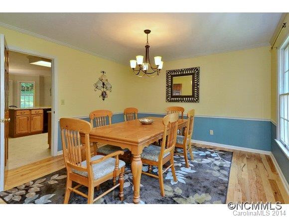 20 Westbridge - Photo 8