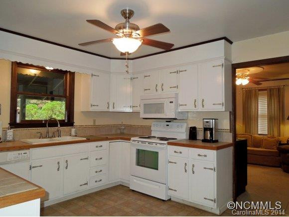 892 Calhoun Trail - Photo 4