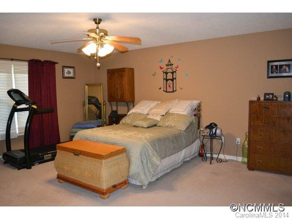 99 Cannon Woods - Photo 10