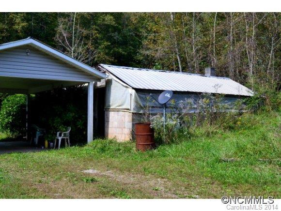 1376 Clear Creek Road - Photo 8