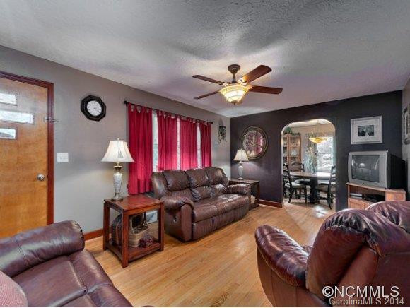 1411 NEWFOUND ROAD - Photo 4