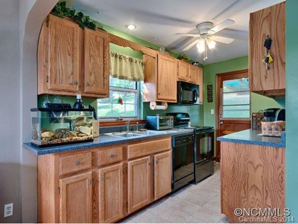 1411 NEWFOUND ROAD - Photo 7