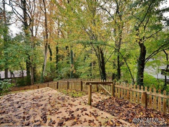 6 Willow Road - Photo 22