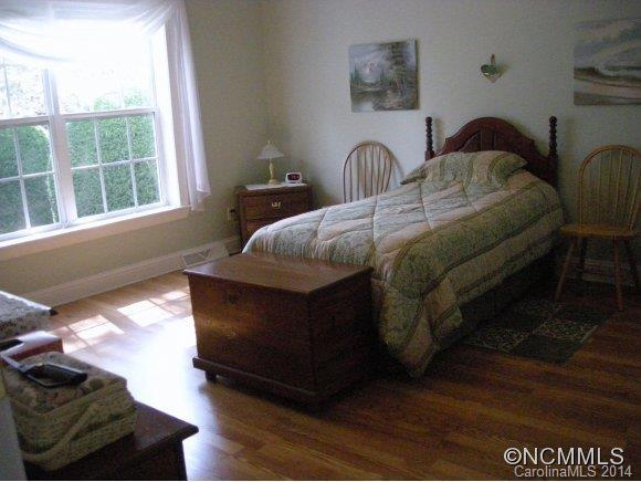 219 Misty Lane - Photo 11