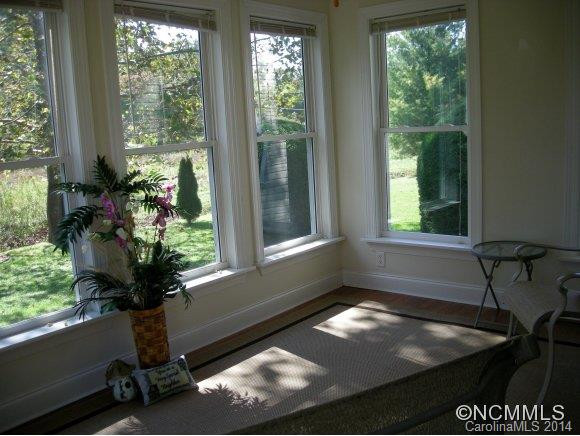 219 Misty Lane - Photo 3