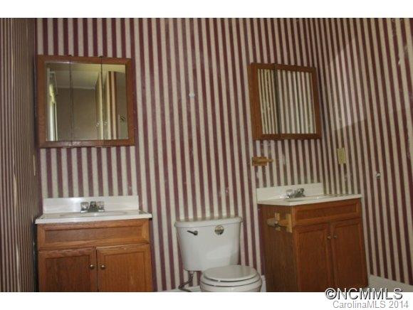 293 Pennsylvania Avenue - Photo 5