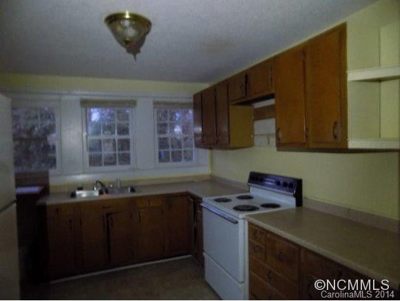 293 Pennsylvania Avenue - Photo 6