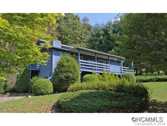 131 Apple Blossom Lane