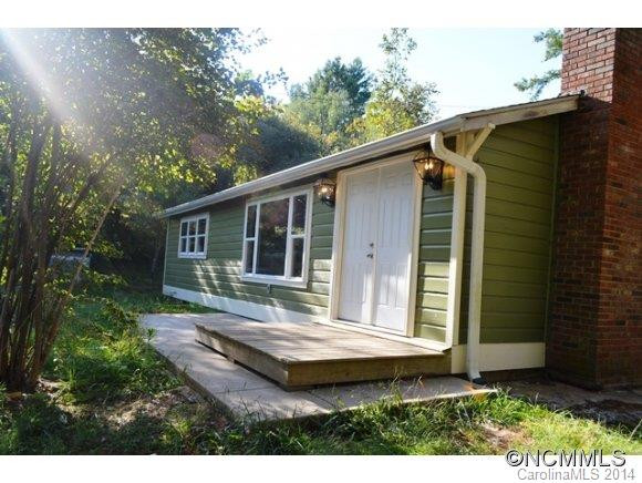 98 Moores Valley Rd