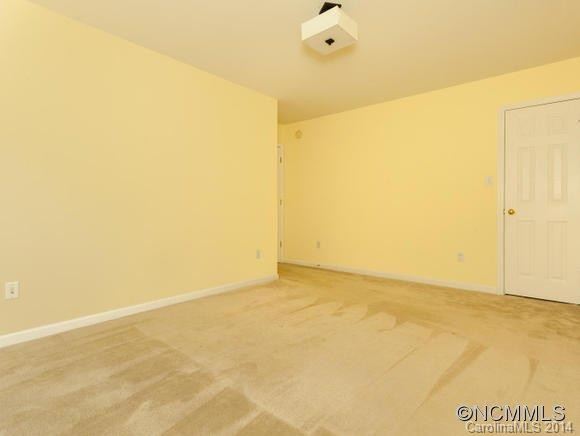 305 Bone Camp Rd - Photo 16