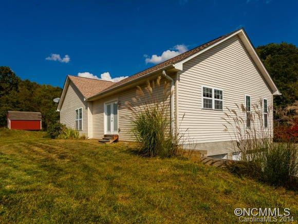 305 Bone Camp Rd - Photo 24