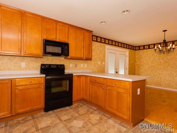 305 Bone Camp Rd - Photo 10