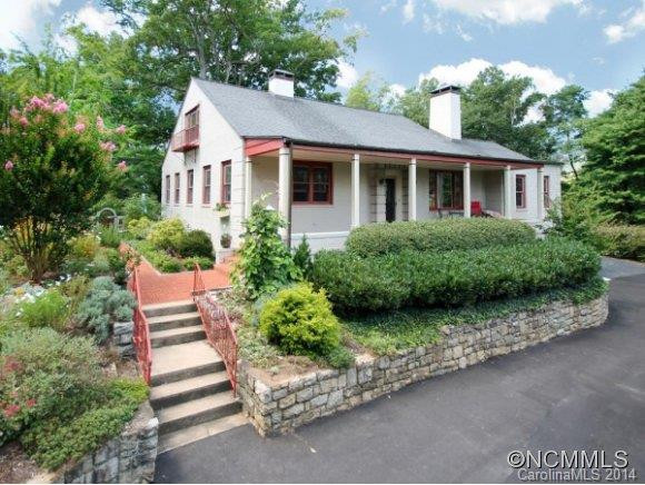 111 CAMBRIDGE ROAD - Photo 2