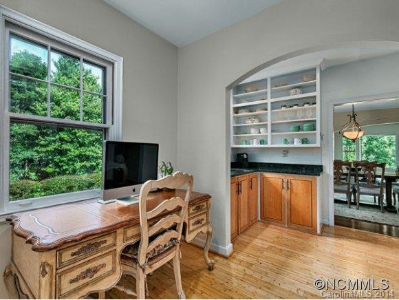 111 CAMBRIDGE ROAD - Photo 12