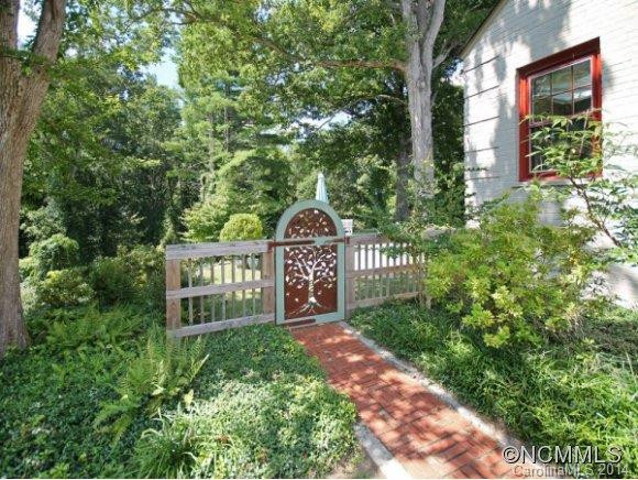 111 CAMBRIDGE ROAD - Photo 24