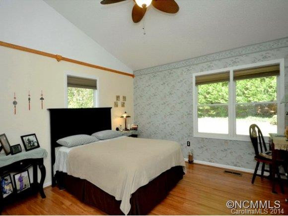 2 KINGSTON WAY - Photo 15