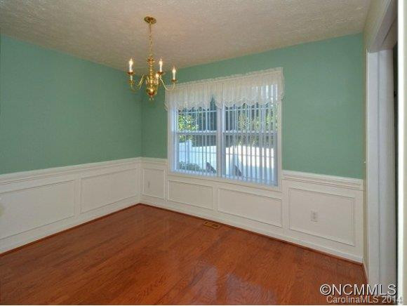 19 BRIDGESTONE RD - Photo 3