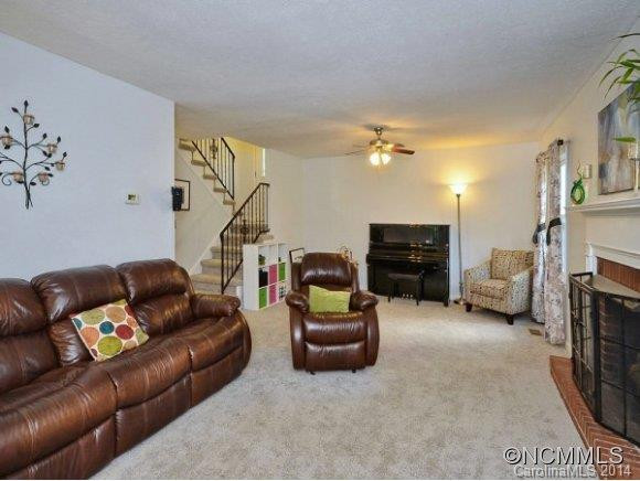 928 JUDSEN LANE - Photo 2