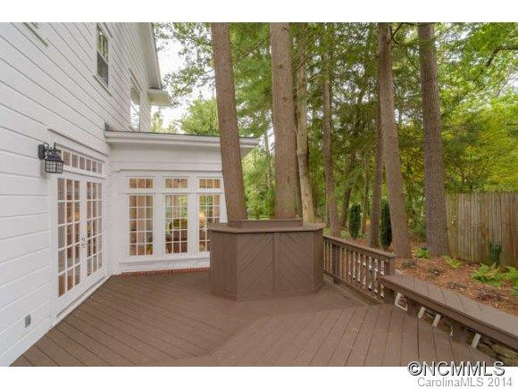 304 Vanderbilt Road - Photo 22