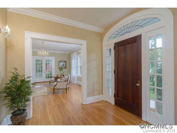 304 Vanderbilt Road - Photo 4