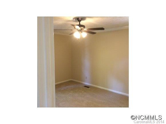 28 White Oak Dr - Photo 9