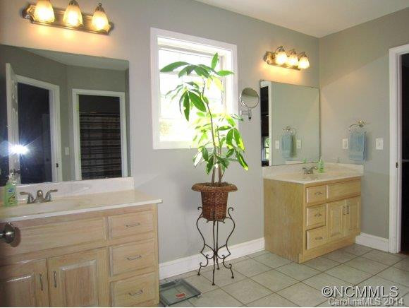 432 Whitfield Lane - Photo 13