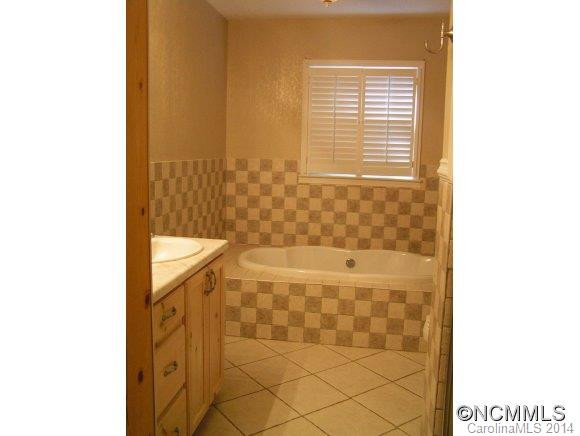 1121 White Pine Road - Photo 10