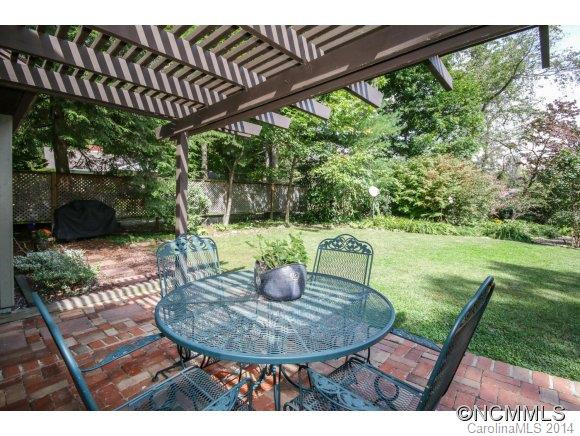 17 Goldmont Street - Photo 11