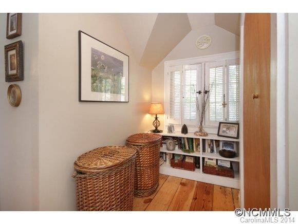 17 Goldmont Street - Photo 12