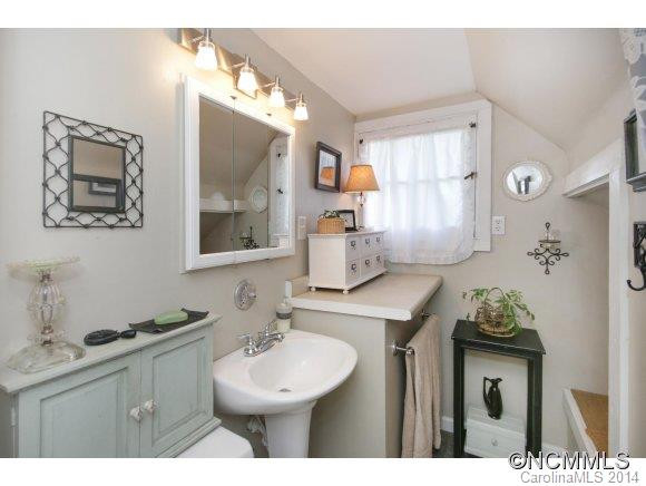 17 Goldmont Street - Photo 15