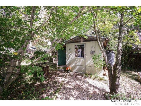 17 Goldmont Street - Photo 19