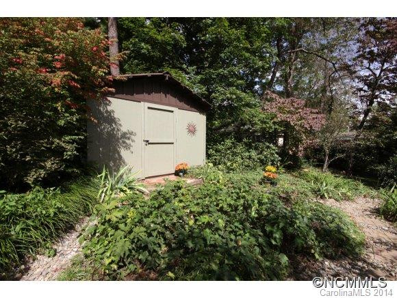 17 Goldmont Street - Photo 20
