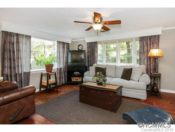 17 Goldmont Street - Photo 3